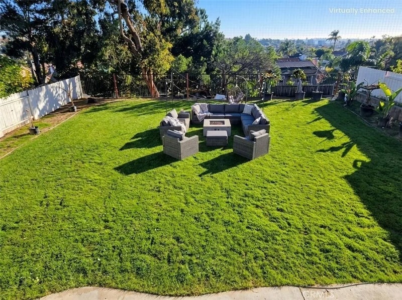 1376 Darwin Drive