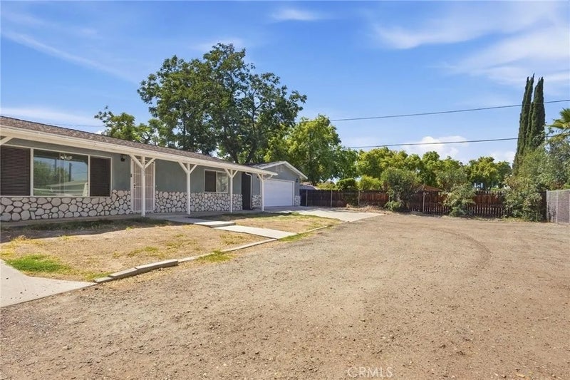 43233 Whittier