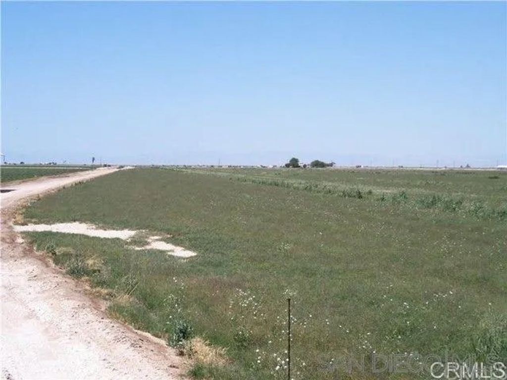 Photo of 1505 W. Baughman Rd, Westmorland, CA 92281 (MLS # 260007046)