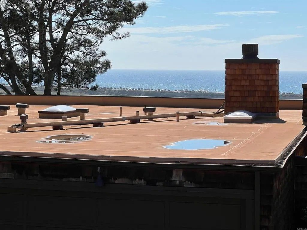 Photo of 13063 Caminito Del Rocio, Del Mar, CA 92014 (MLS # NDP2509339)