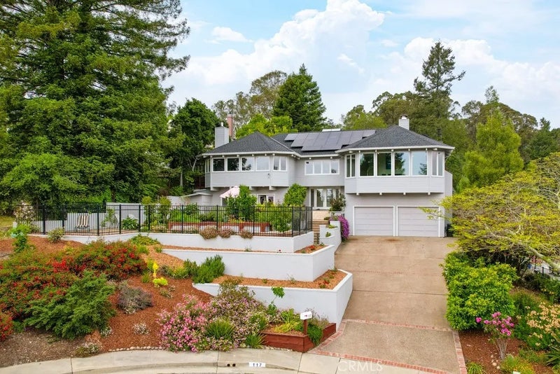 117 Esmeralda Court