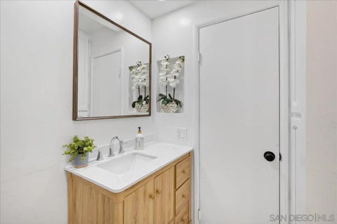 Tiny photo for 715 Hunter St, Ramona, CA 92065 (MLS # 260018368)