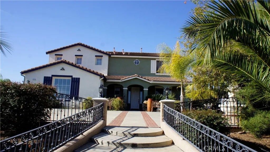 Photo of 18689 Hawkhill Ave, Perris, CA 92570 (MLS # CV25254723)