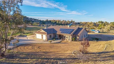 Tiny photo for 3335 E Avenue T8, Palmdale, CA 93550 (MLS # SR25271829)