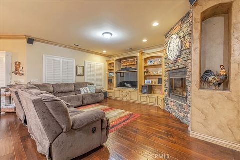 Tiny photo for 3335 E Avenue T8, Palmdale, CA 93550 (MLS # SR25271829)