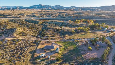 Tiny photo for 3335 E Avenue T8, Palmdale, CA 93550 (MLS # SR25271829)