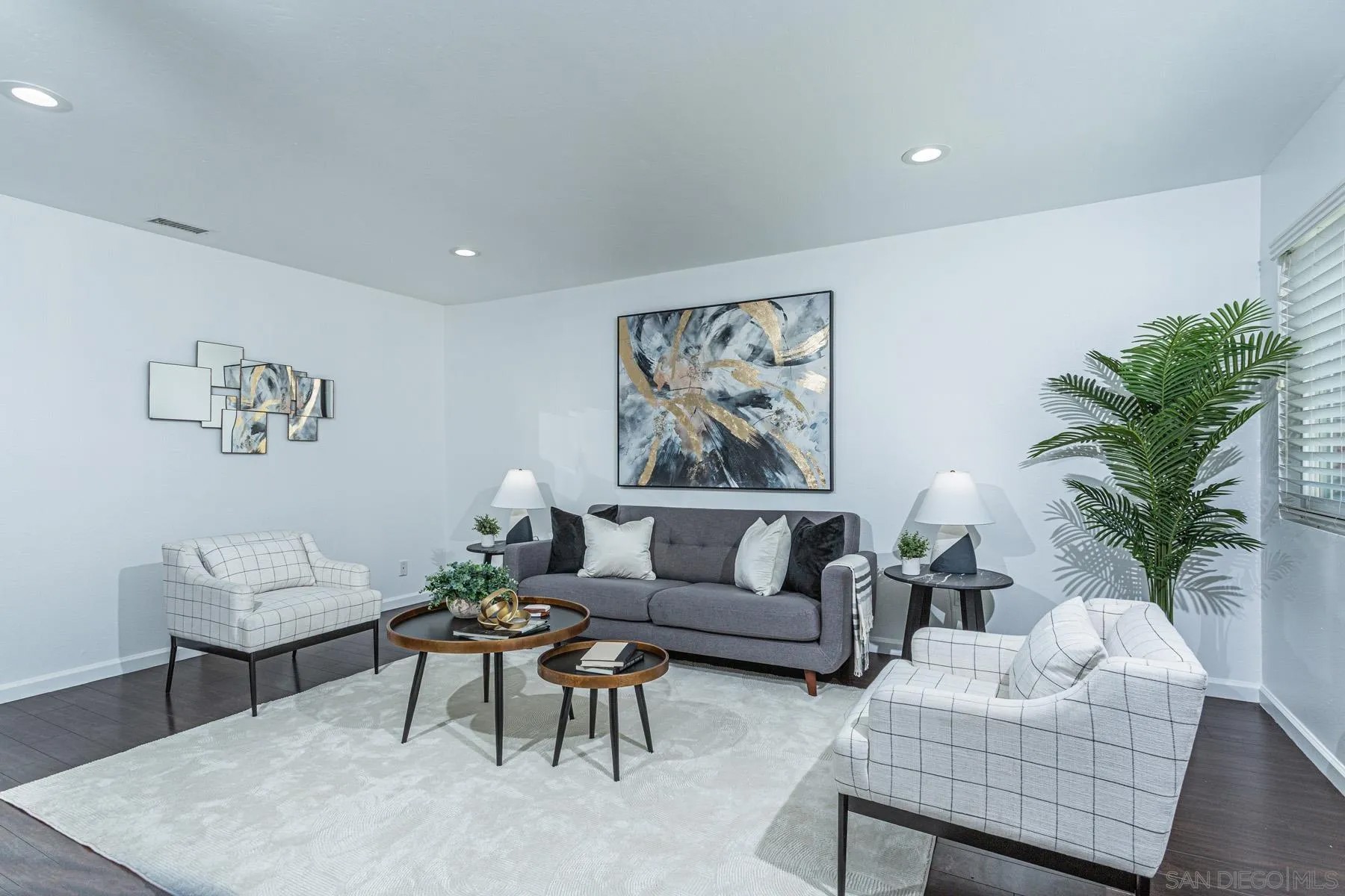 1307 Buena Vista