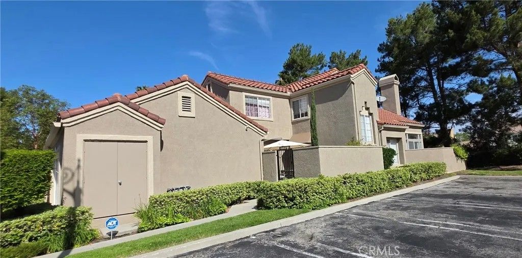Photo of 27937 Carrington, Mission Viejo, CA 92692 (MLS # CV26086768)