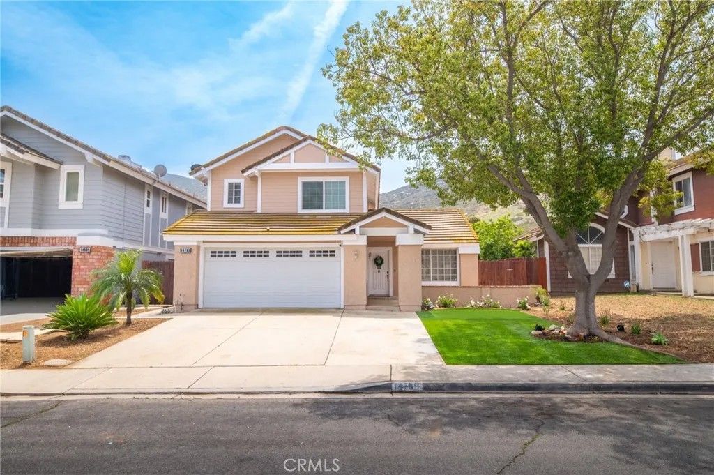 Photo of 14795 Weeping Willow Ln, Fontana, CA 92337 (MLS # CV26096090)