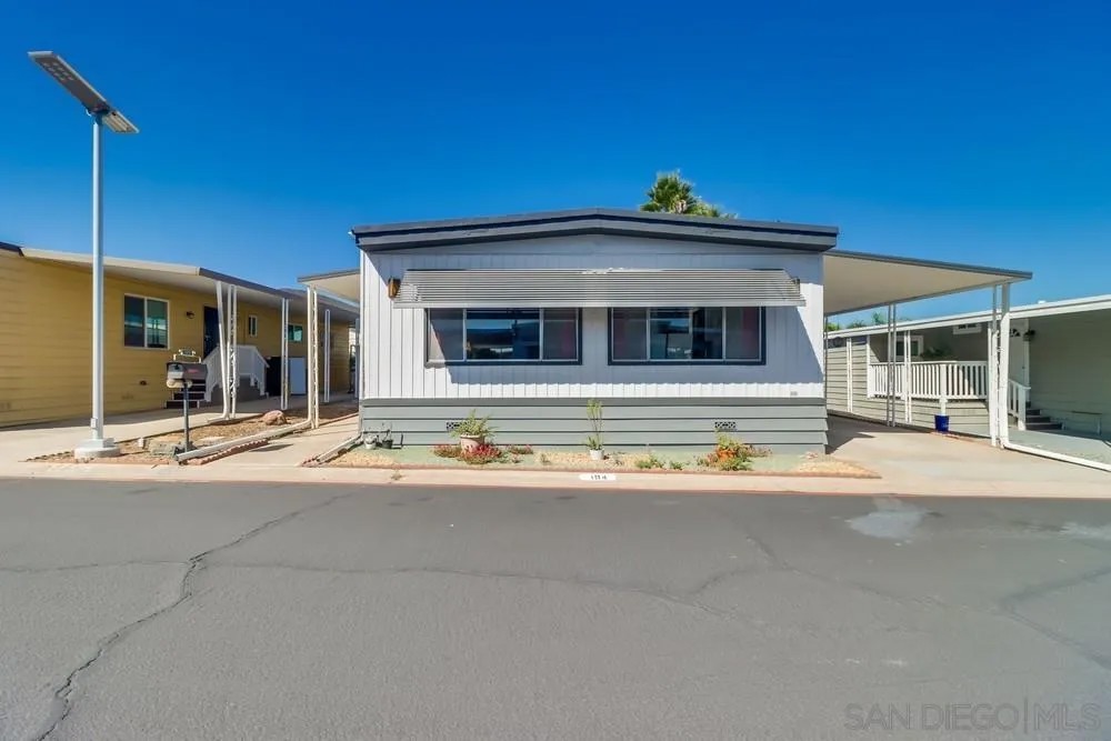 8301 Mission Gorge Rd 194