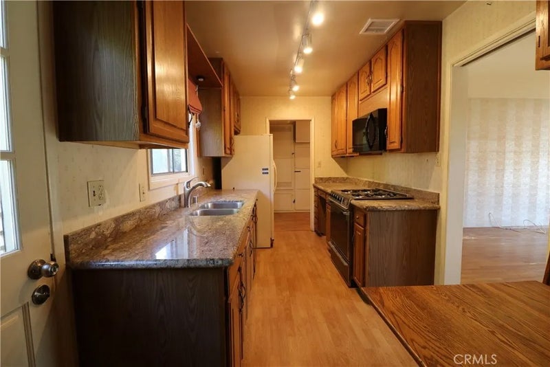 12942 Yorba