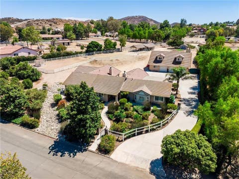 Photo of 17945 Copper Queen LN, Perris, CA 92570 (MLS # IG26180776)