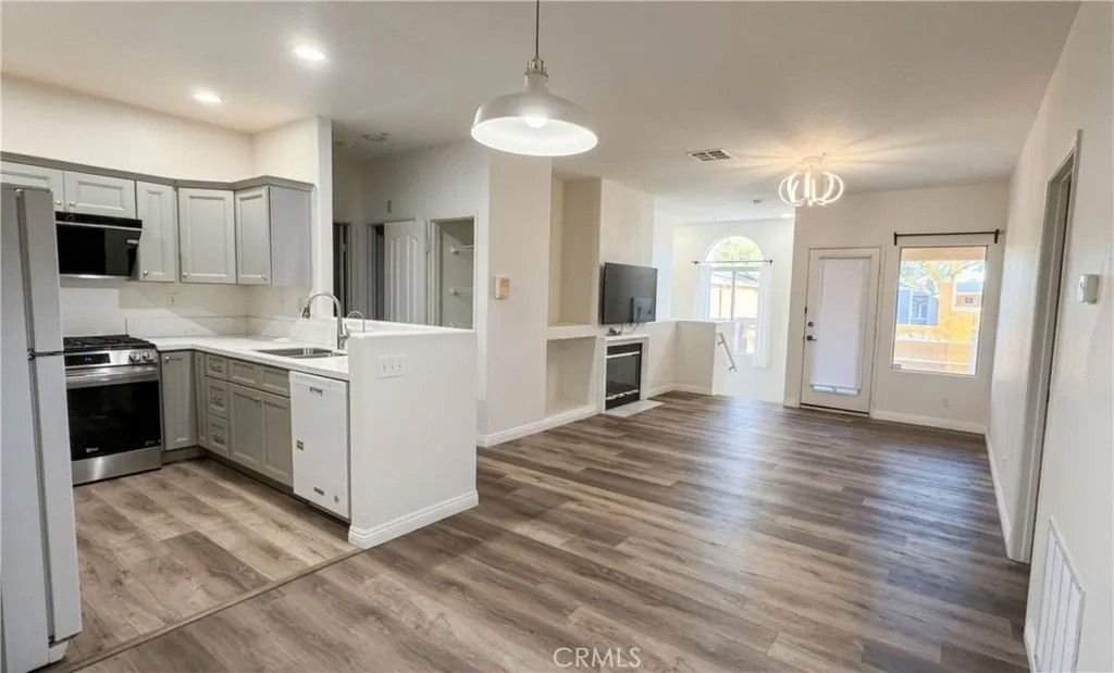 Photo of 2385 Ternberry Court, Tustin, CA 92782 (MLS # OC26089616)