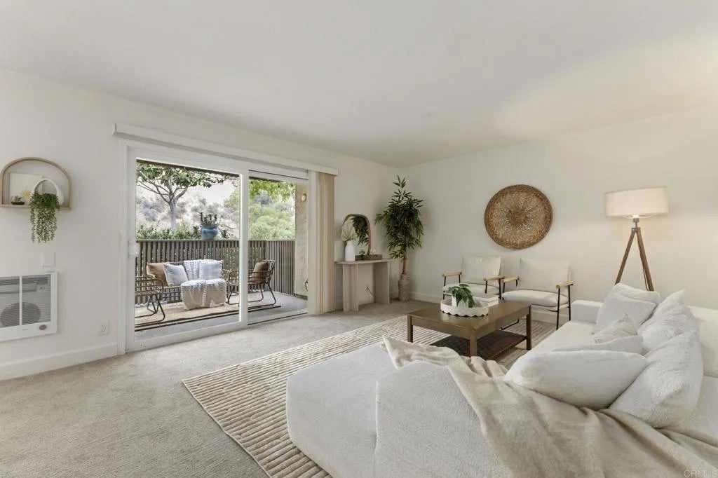 8503 Villa La Jolla Drive A