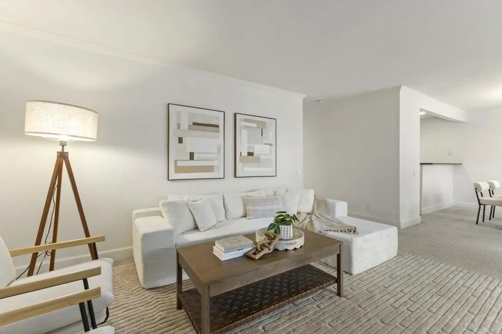 8503 Villa La Jolla Drive A