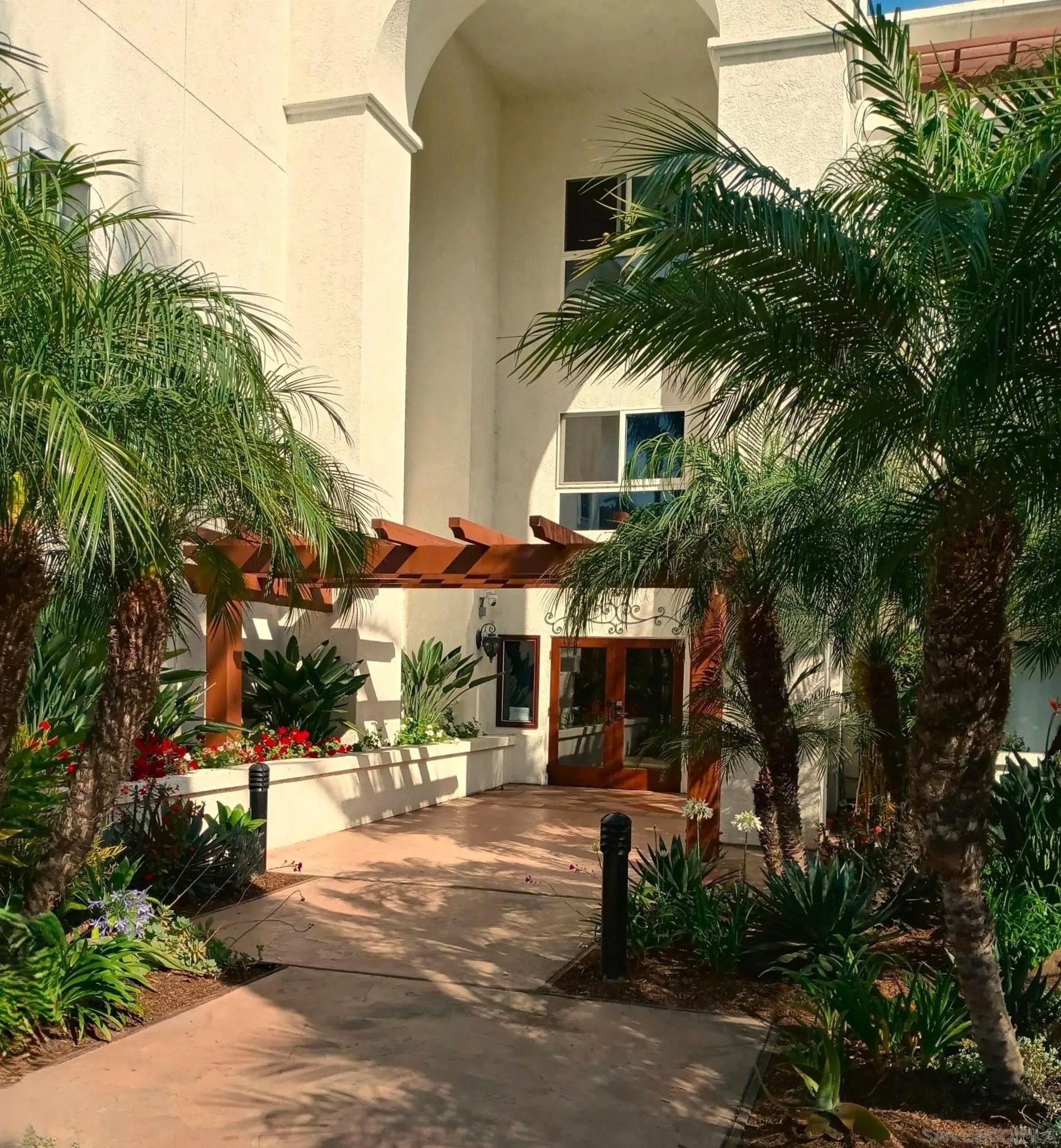 2003 Costa Del Mar Rd 692