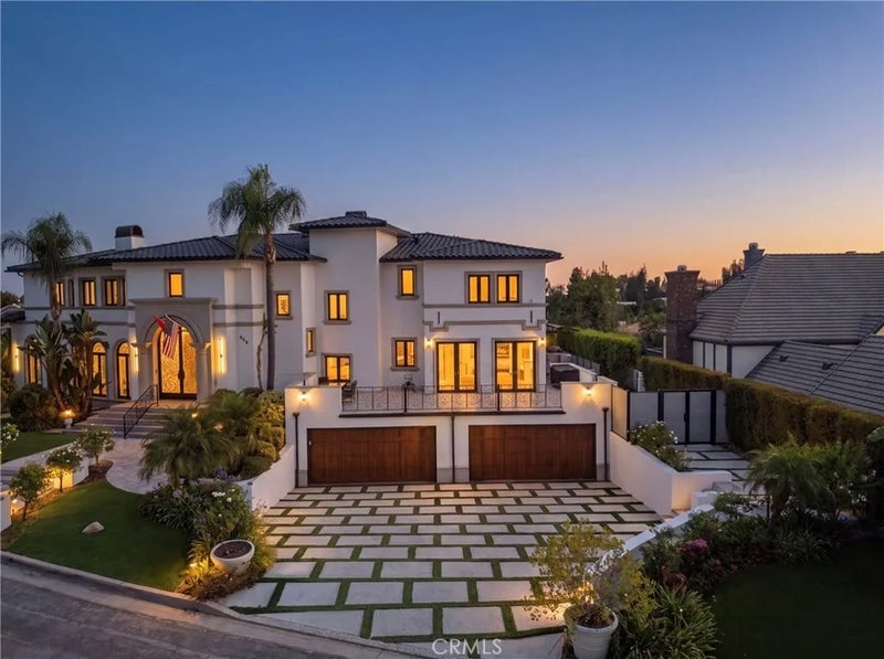 860 Greenridge Drive