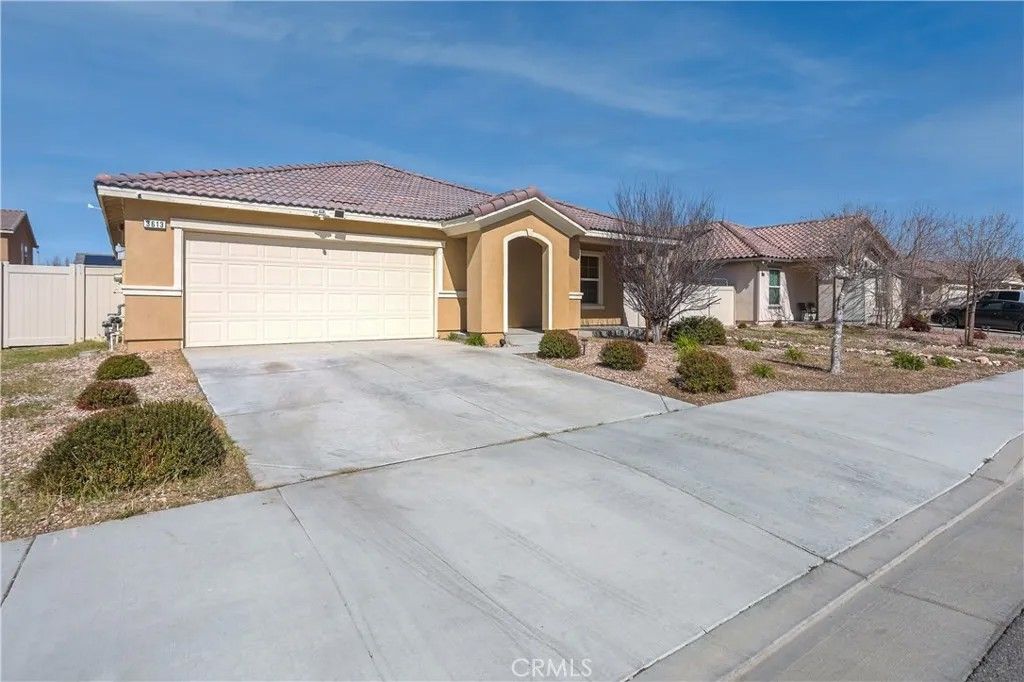 Photo of 3613 Garnet Lane, Lancaster, CA 93535 (MLS # SR26054214)