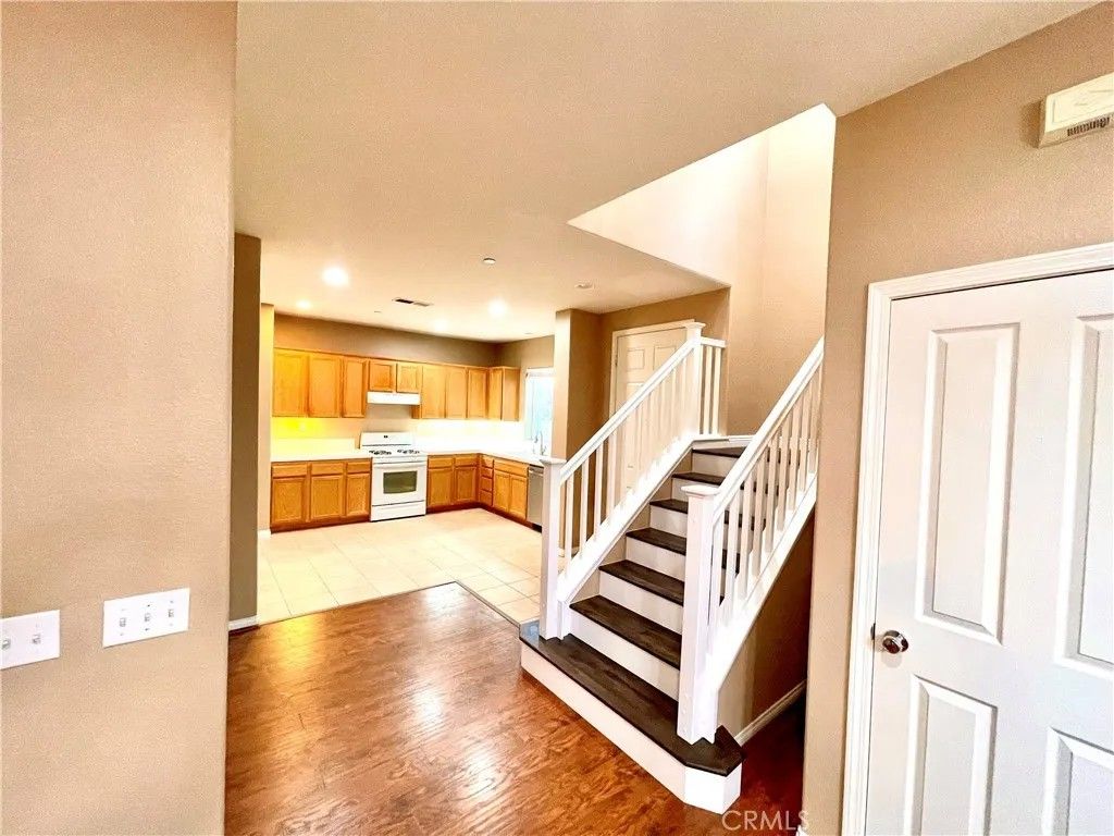 Photo of 4473 Bigem Court, Riverside, CA 92501 (MLS # IV25271227)