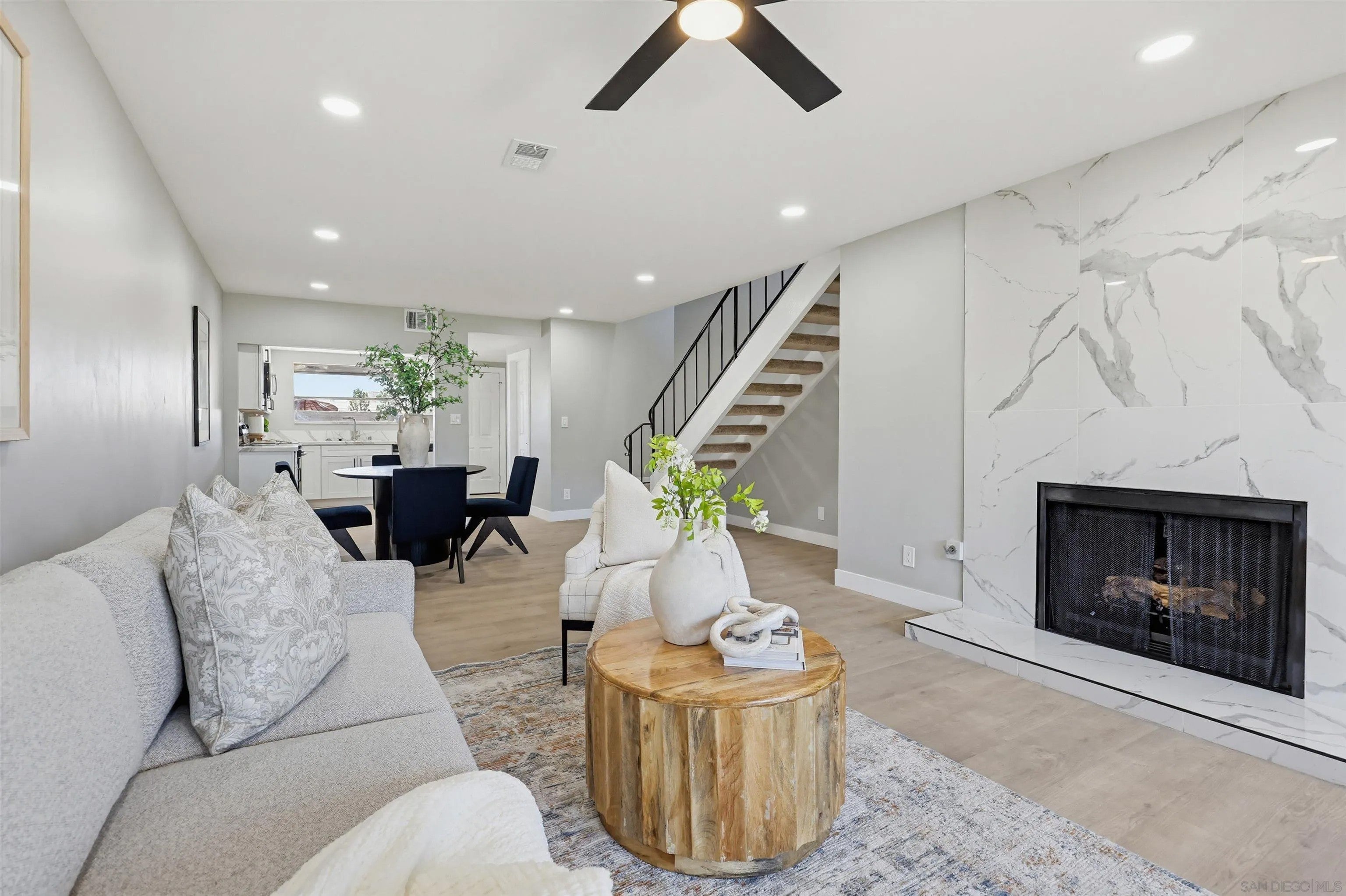 980 E Main A
