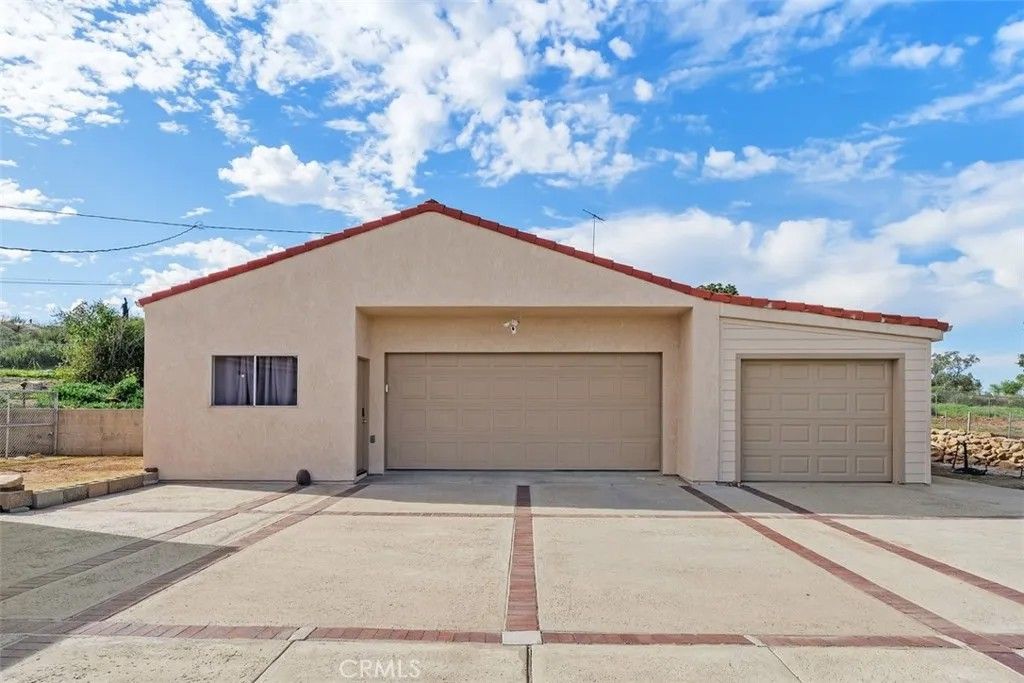 Photo of 26730 Scott Rd, Menifee, CA 92584 (MLS # ND26020825)