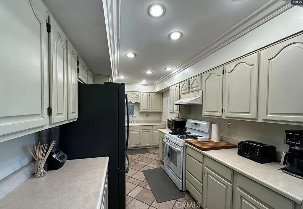 Photo of 12745 Keith Pl, Tustin, CA 92780 (MLS # CV25266005)