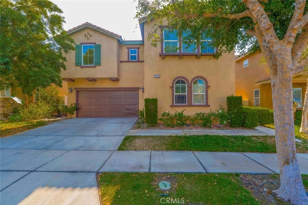 1109 N Yucca Avenue
