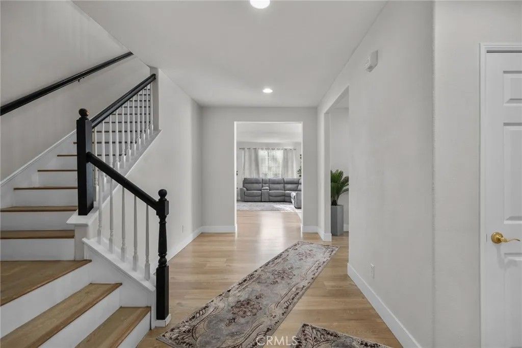 Photo of 12 Plaza Avila, Lake Elsinore, CA 92532 (MLS # CV25278161)