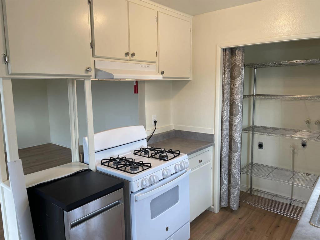 Photo of 740 W California Ave, Vista, CA 92083 (MLS # 260020321)