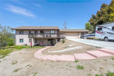 Tiny photo for 26201 Cumberland Road, Tehachapi, CA 93561 (MLS # CV25252181)