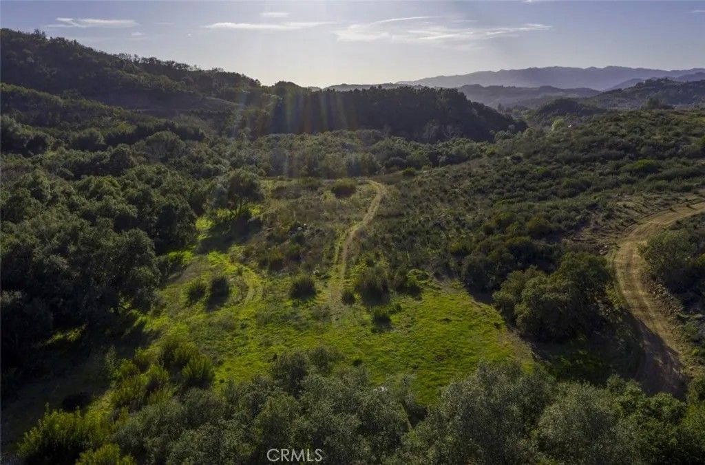 Photo of 93706 Via Escondido, Temecula, CA 92590 (MLS # SB26056159)