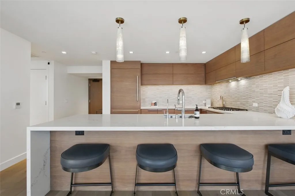 888 W E Street 505