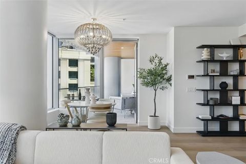 Tiny photo for 888 W E Street #505, San Diego, CA 92101 (MLS # NP25151125)