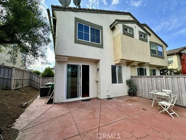 41672 Cape Ridge Avenue 1