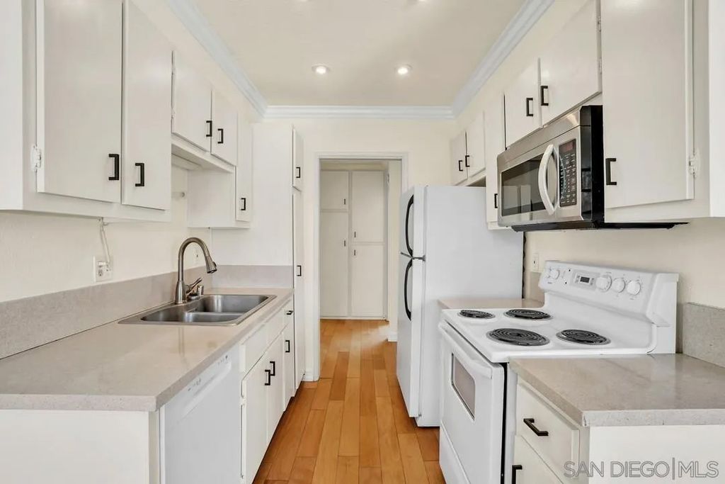 Photo of 8665 Lake Murray Blvd #14, San Diego, CA 92119 (MLS # 250046249)