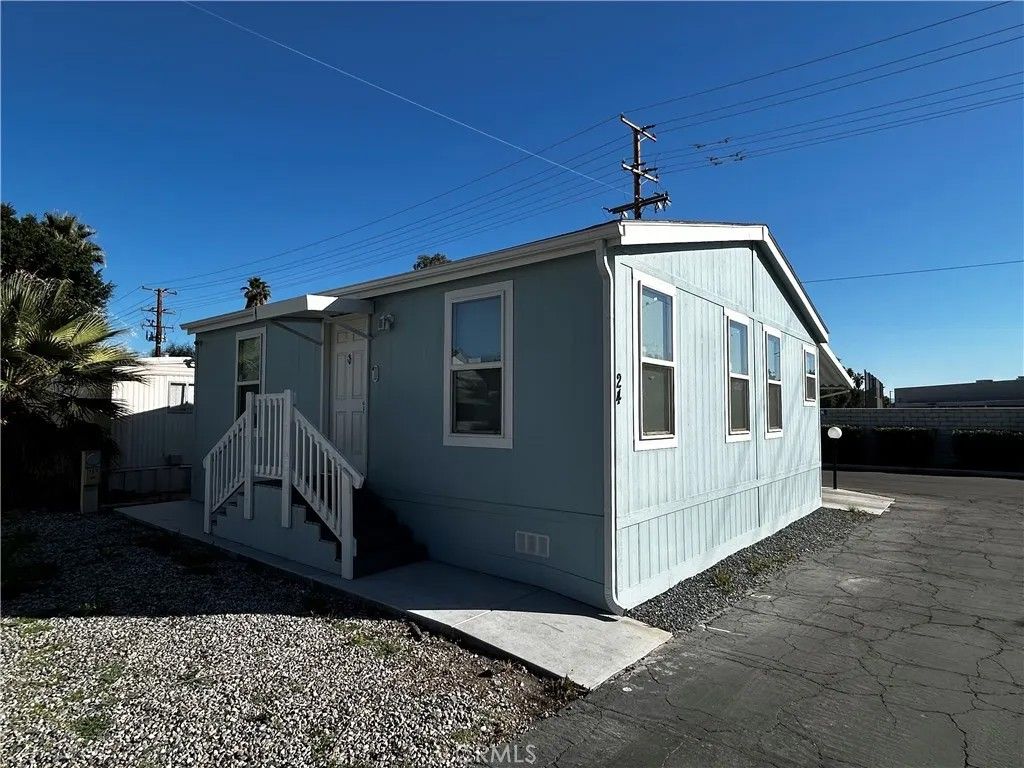 Photo of 24 Coolidge Drive, Cathedral City, CA 92234 (MLS # JT26022604)