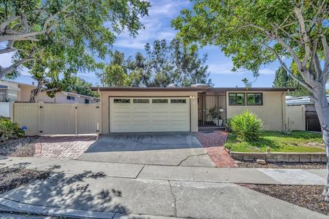 5545 Baja Drive San Diego CA 92115