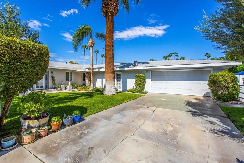 1450 Tamarisk Rd