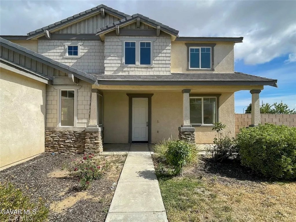 6727 Miramar Lane