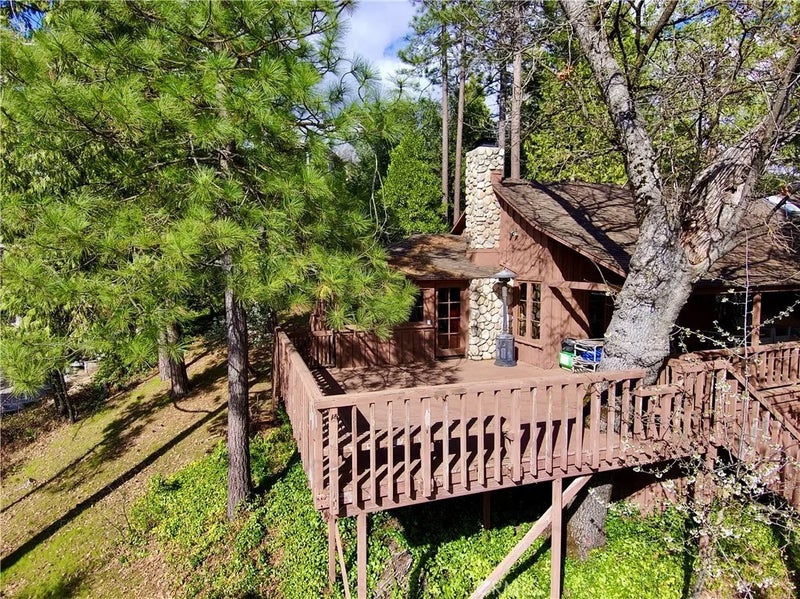 39121 Lake Drive