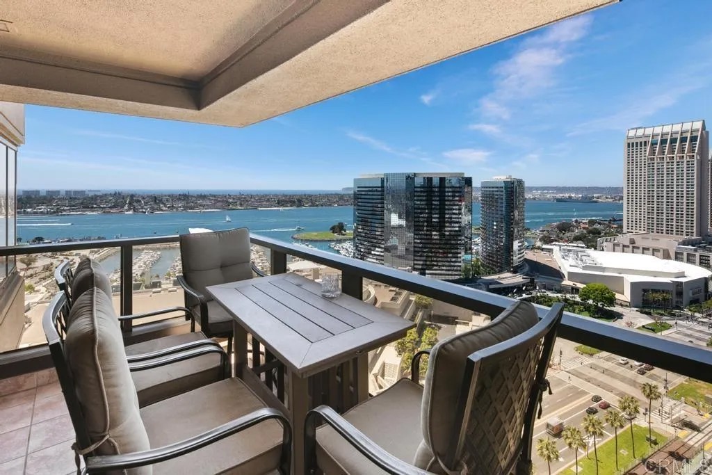 200 Harbor Drive 2603