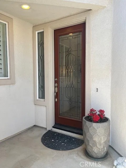 977 Avenal Way