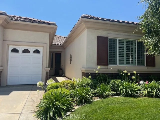 977 Avenal Way
