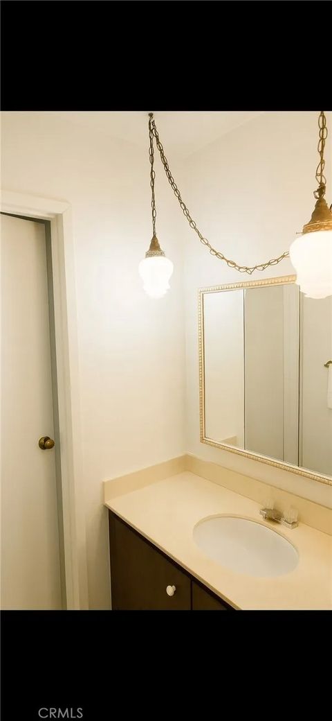 Tiny photo for 130 Marbly Ave, Daly City, CA 94015 (MLS # SN25236572)