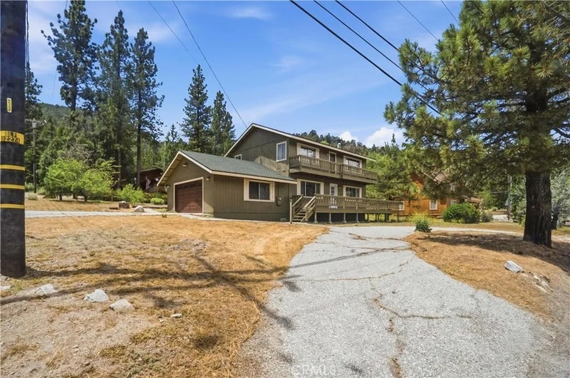 2325 Cypress