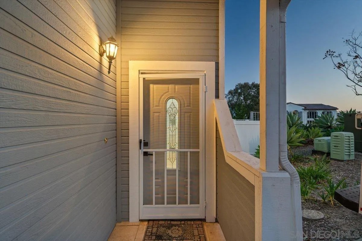 12865 Carriage Heights Way