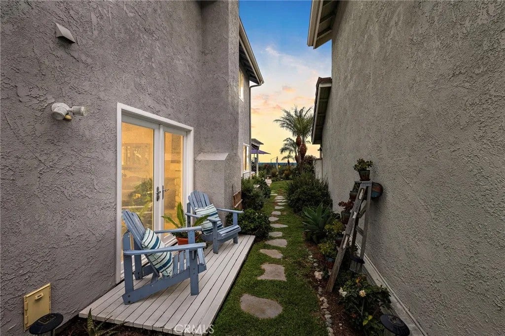 2338 Avenida Marejada 29