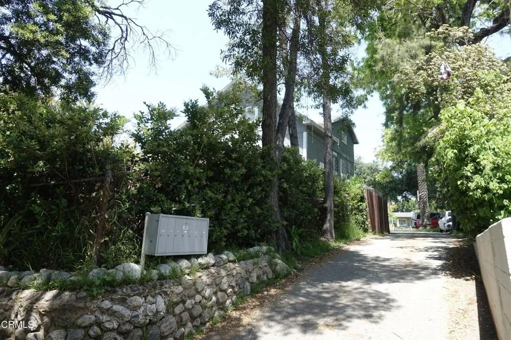 351 Adena