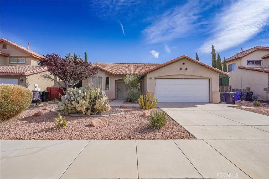Photo of 13055 Madison Circle, Victorville, CA 92392 (MLS # HD26065183)