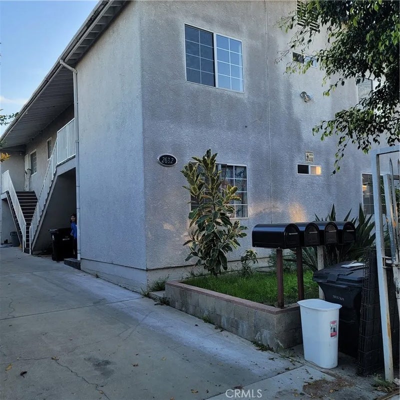 2632 W 16th